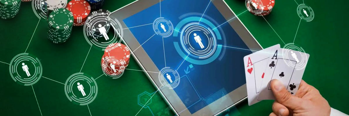 cv999 ক্যাসিনো ভিজ্যুয়াল মন্টাজ—গেম টাইল, টেবিল স্টাইল এলিমেন্ট ও লাইভ ডিলার পরিবেশসহ